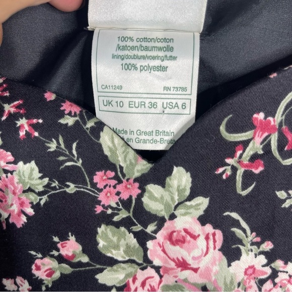 VTG Laura Ashley Made In Great Britain Floral Print Mini Dress In Black Sz US 6 - Picture 4 of 6